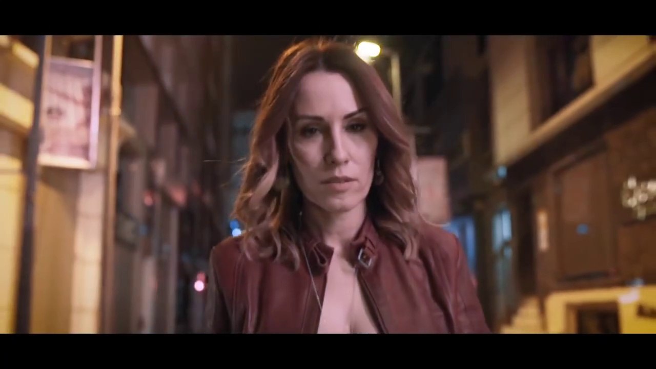 Nilgül - Radyoda Bi' Şarkı