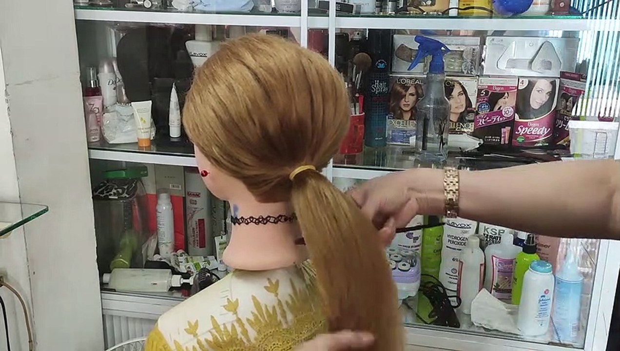 Hướng Dẫn Cách Búi Tóc Thấp Tạo Kiểu Đuôi Chim Đơn Giản Dành Cho Chị Em Phụ Nữ Dự Tiệc! Kiểu 113