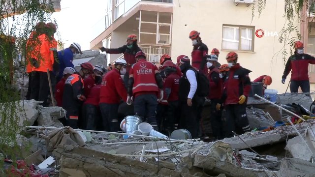 Doğanlar Apartmanın Enkazından Bir Kişinin Daha Cansız Bedeni Çıkarıldı