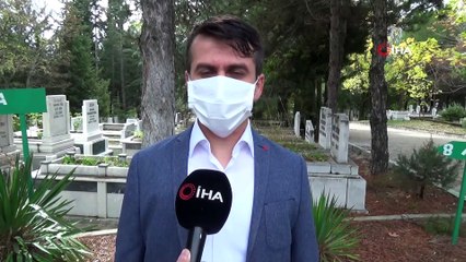 Isparta’da iki arkadaş kabir ziyaretlerini ve vefat duyurularını sosyal medyaya taşıdı