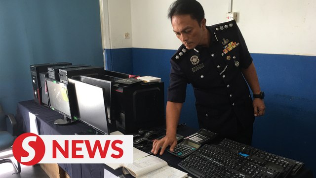 Seven arrested for running gambling call centre