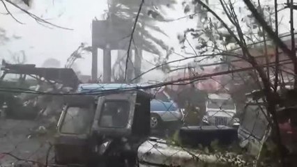 El super tifón Goni atraviesa Filipinas dejando 150.000 evacuados e importantes destrozos