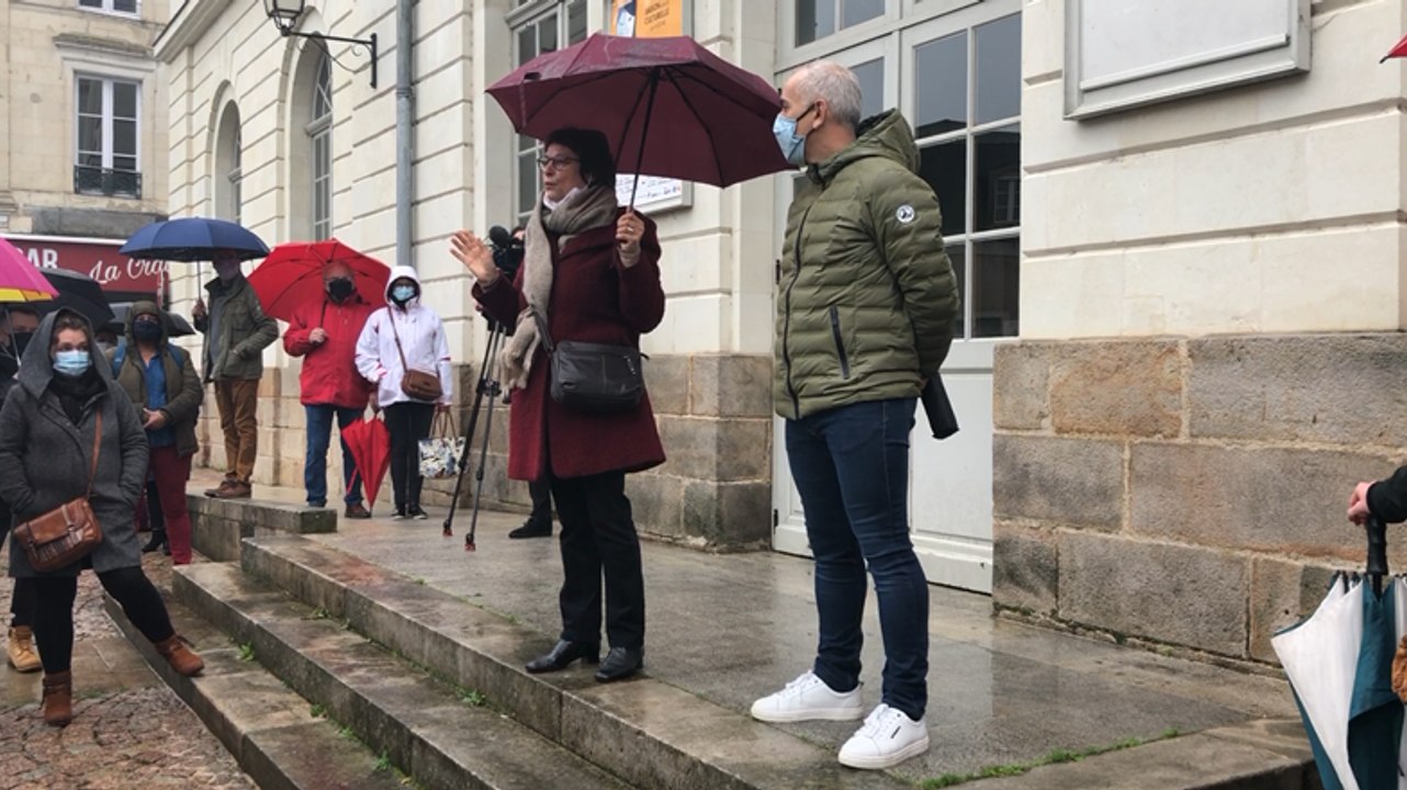 Nadine Grelet-Certenais répond aux commerçants