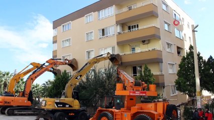 Ölen Torununun Elini 14 Saat Bırakmadı