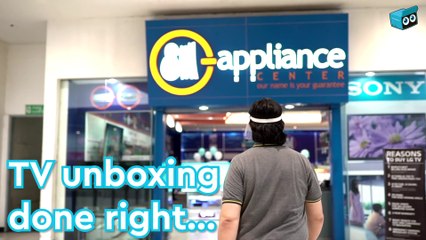 JP Reviews the TCL 65C815 inside the SM Appliance Center