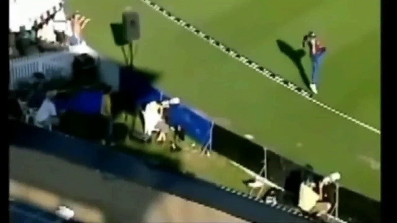 Top 5 Unbelievable Catches in Cricket History  Impossible Catches !Amazing