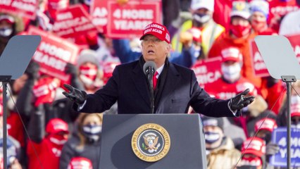 فيروس كورونا والانتخابات الأميركية.. شكوك التقصير واتهامات الاستثمار