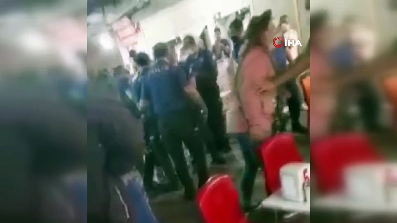 Maske cezası yazmak isteyen polise yumruk atan evli çift gözaltına alındı