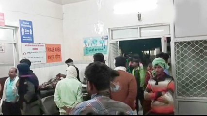 Bahraich: Unidentified vehicle hit van, 6 people died