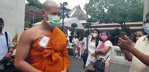 ปอ อรรณพ ปลงผมบวชเข้าพิธีอุปสมบทเพื่อทดแทนคุณพ่อแม่ ได้รับฉายา เขมสุทธิโก