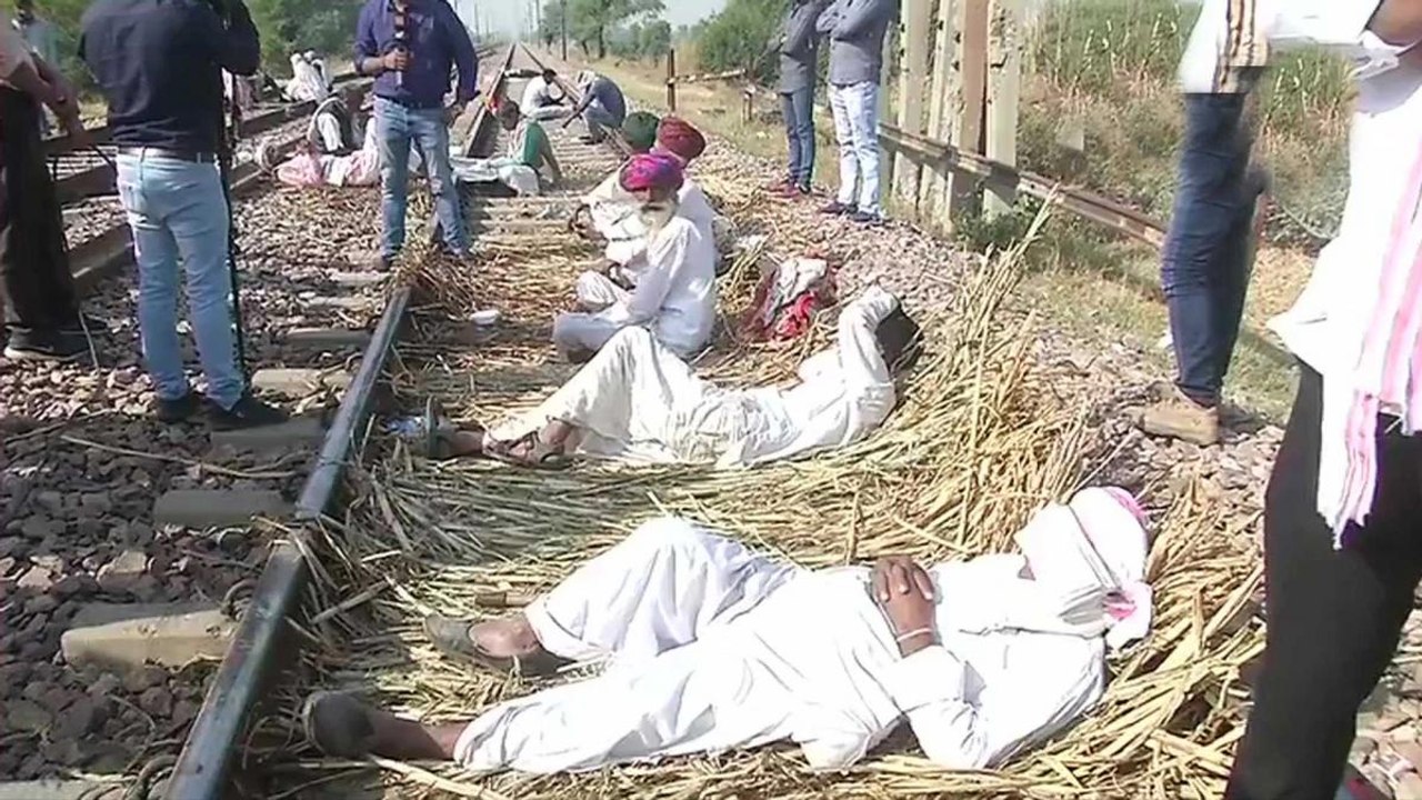 Rajasthan: Members of Gurjar Community block railway track