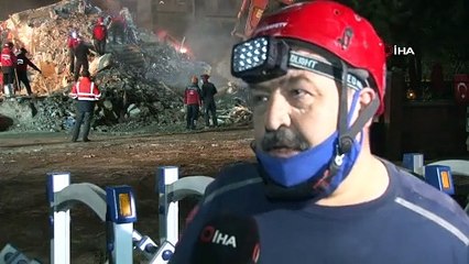 Ekipleri görünce ilk sözleri yürekleri dağladı! Enkazda kardeşiyle iki gün dayanmışlar ama…