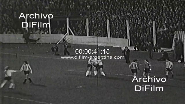 Estudiantes de La Plata vs River Plate - Campeonato Nacional 1976