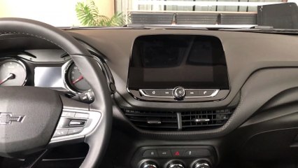 Chevrolet Onix Plus Midnight