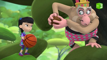 صراع على كرة السلة 