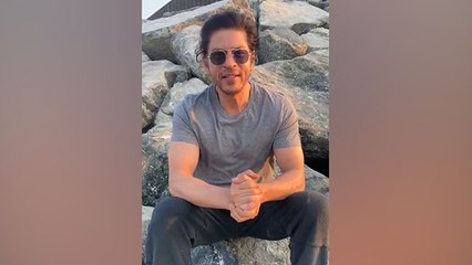 Shahrukh का Fans ने मनाया हर बार से कुछ हटके Birthday | FilmiBeat