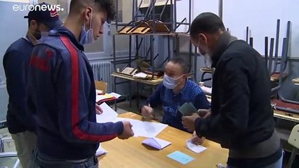 Конституционный референдум при рекордно низкой явке