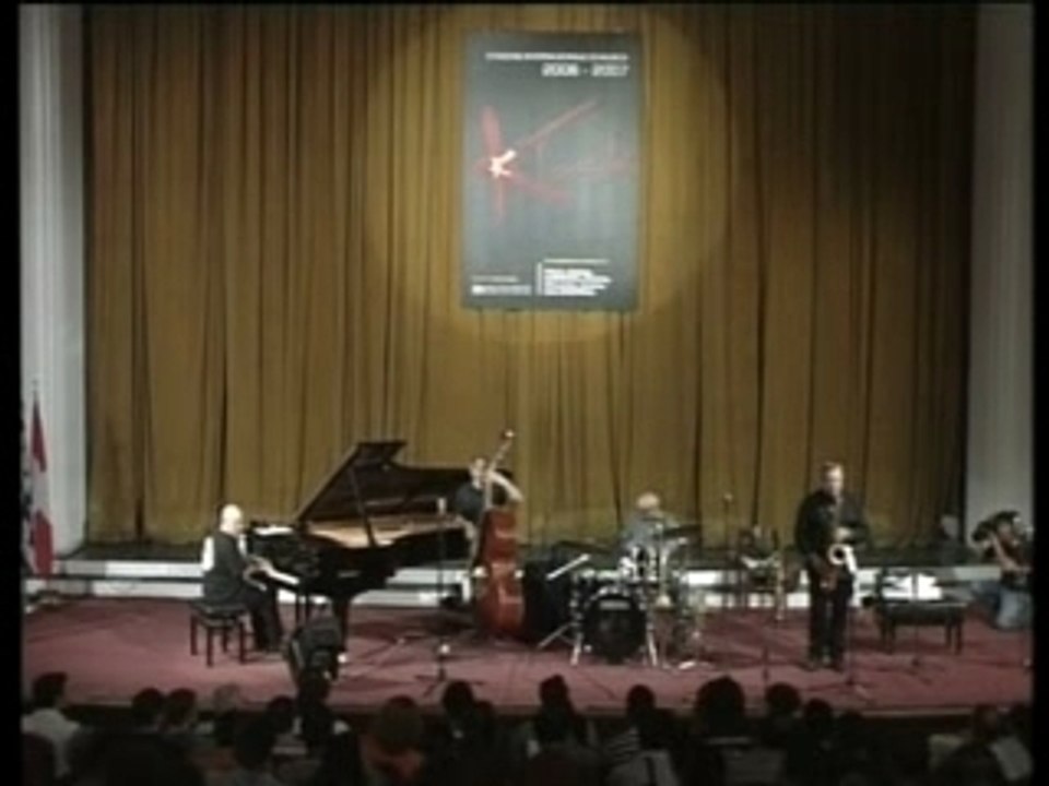 LARRY FRANCO QUARTET - Besame Mucho - Estate