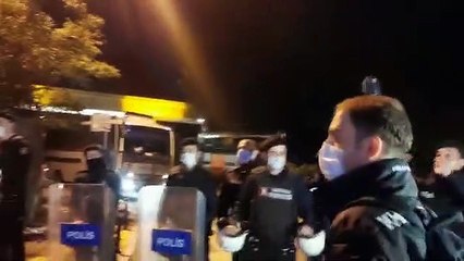 Polis, BİMEKS işçilerine bir kez daha müdahale etti: Polisleri karşımda değil arkamda görmek istiyorum