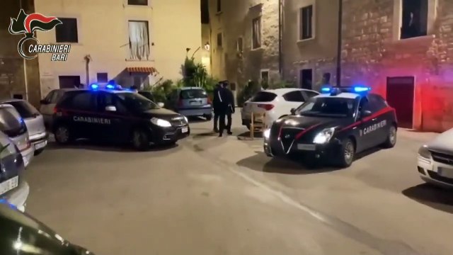 Bisceglie (BAT) - L'odore di marijuana attira i carabinieri arrestato 24enne (02.11.20)
