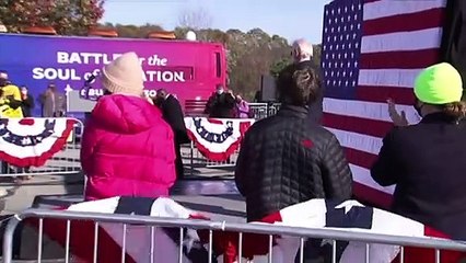 Trump y Biden intercambian ataques en cierre de campaña en EEUU