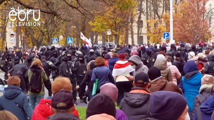 Belarusian Security Forces Detain Protesters
