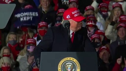 “Ne me faites pas pleurer", déclare Trump lors d’un meeting avant l’élection