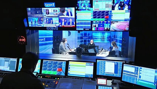La Boum 2 , La démocratie du dollar et Génération Guignols : le manque d'argent fait parfois le bonheur de la télévision