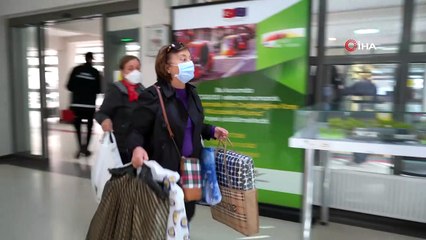 Yardım kolisinden ağlatan not: “Hepsi yıkandı, siz orada uğraşmayın diye”