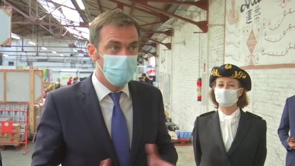 Olivier Véran: "Dans tous les cas de figure, Noël aura évidemment lieu et se fera dans la joie"