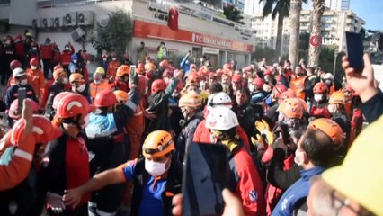 Ayda bebeğin sesini Kadıköylü arama kurtarma ekibi duydu