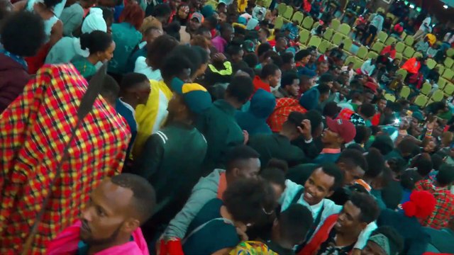 SAMBURU NIGHT 2O19 A BOMAS DU KENYA KINAIYA PERFORMANCES PAR SAMBURU WARRIOR DEMALEE DANTEZ