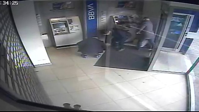 Cae una banda especializada en robar con el método de 'la siembra'