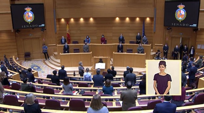 Pleno del Senado arranca con minuto de silencio por víctimas de la pandemia