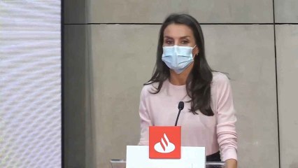 Doña Letizia destaca la importancia de proyectos sociales premiados por el Santander