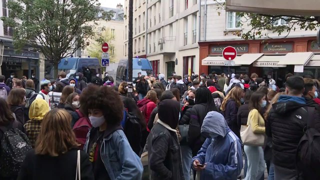 Blocus de lycéens à Paris pour dénoncer l'insuffisance du protocole anti-Covid
