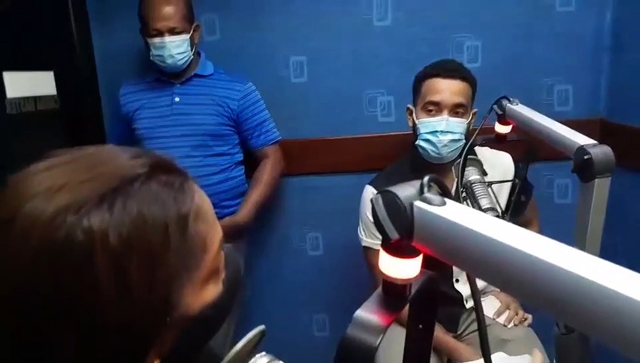 Importancia de dominar otro idioma / Entrevista al  joven Félix Alberto Mercedes Hidalgo en 107.5 FM de La Romana