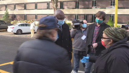 Bowman asegura que la gente ya ha tenido suficiente con Trump