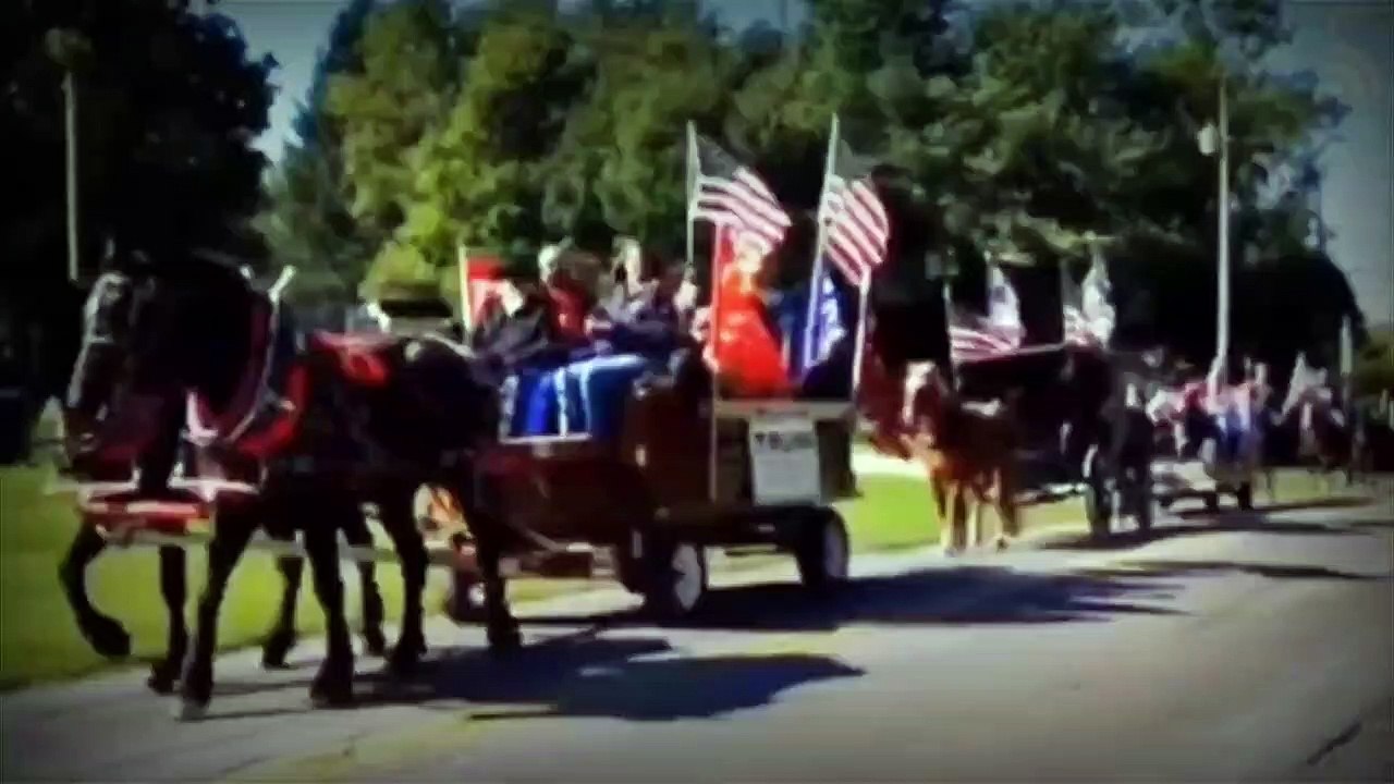 Amish trump train video - Amish for trump caravan - the amish support trump