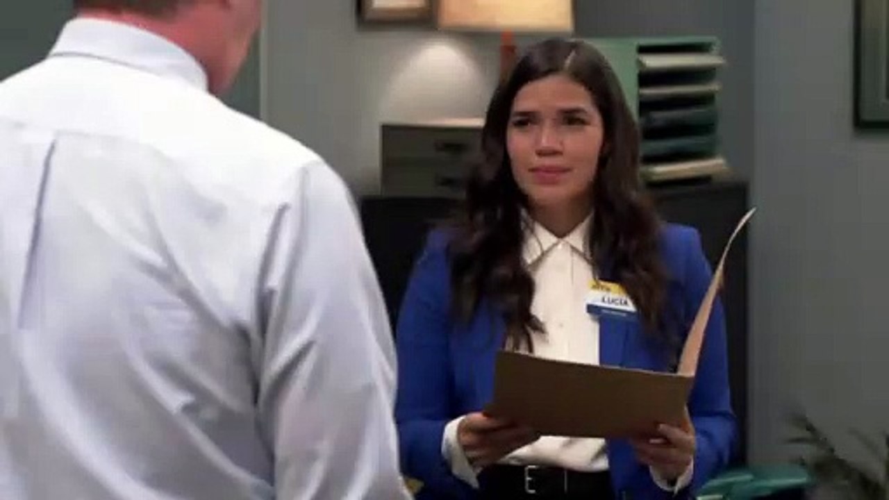 Superstore S06E03 Floor Supervisor