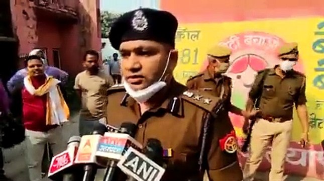 UP: कुशीनगर में अवैध पटाखा फैक्ट्री में धमाका, चार की मौत, कई घायल