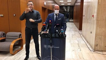 20201104 Pred rokovaním vlády SR