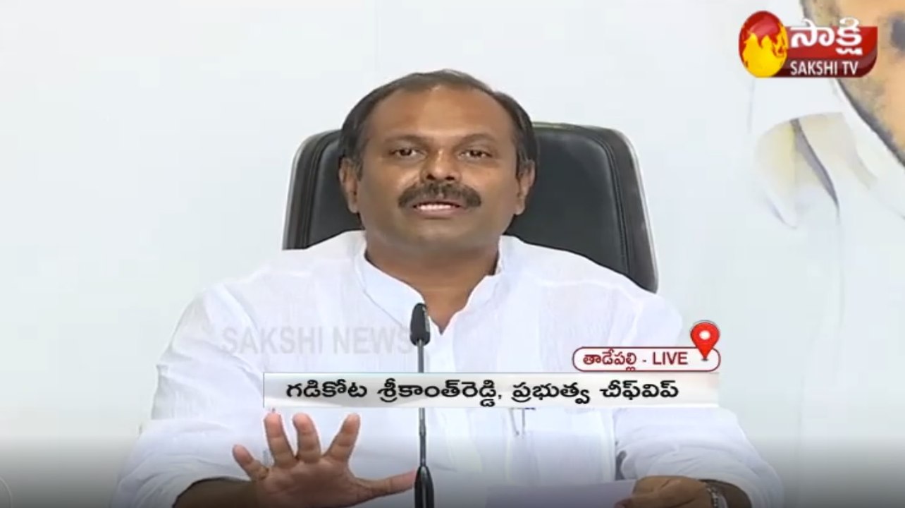 ఎన్నికల కమిషనర్ రమేష్ వ్యవహరిస్తున్న తీరు సరైంది కాదు