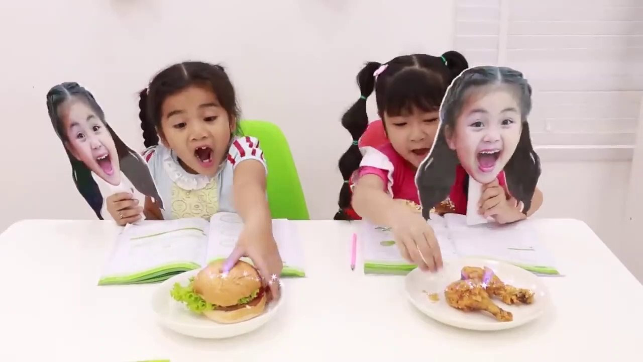 Suri and Annie Pretend Play with Funny Kids Masks Story - Toys for Children - Kids Educational videos