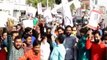 वरिष्ठ पत्रकार अर्णव गोस्वामी की मुंबई में गिरफ्तारी के खिलाफ, कानपुर प्रेस क्लब ने किया प्रदर्शन