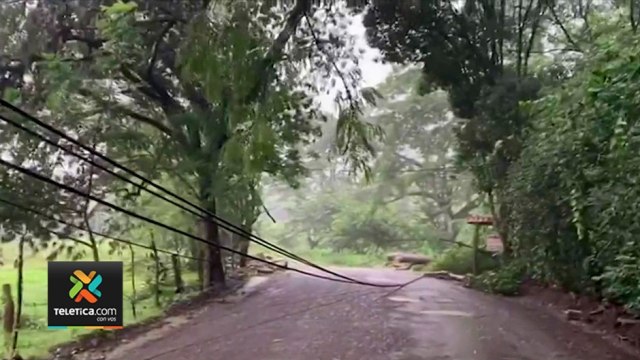 tn7-lluvias-generan-inundaciones-derrumbes-familias-incomunicadas-041120