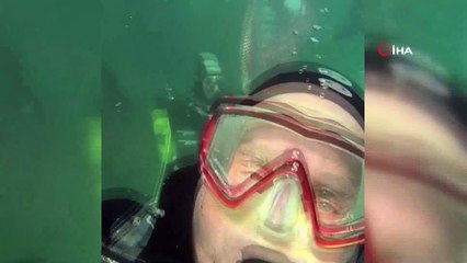 Suyun metrelerce altından Samsunspor’a destek