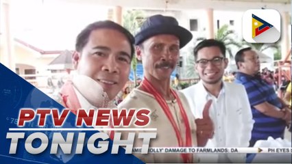 Photo of Aklan's principal-construction worker goes viral