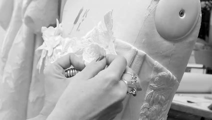 Le savoir-faire de la robe couture Hemingway - Vivienne Westwood bridal 2021