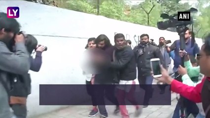 Jamia Milia Islamia University Protest March: Man Fires Gun, Shouts ‘Ye Lo Azadi